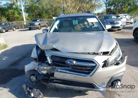 2019 Subaru Outback 2.5I Limited z USA, uszkodzony, nr VIN 4S4BSANC4K3389170